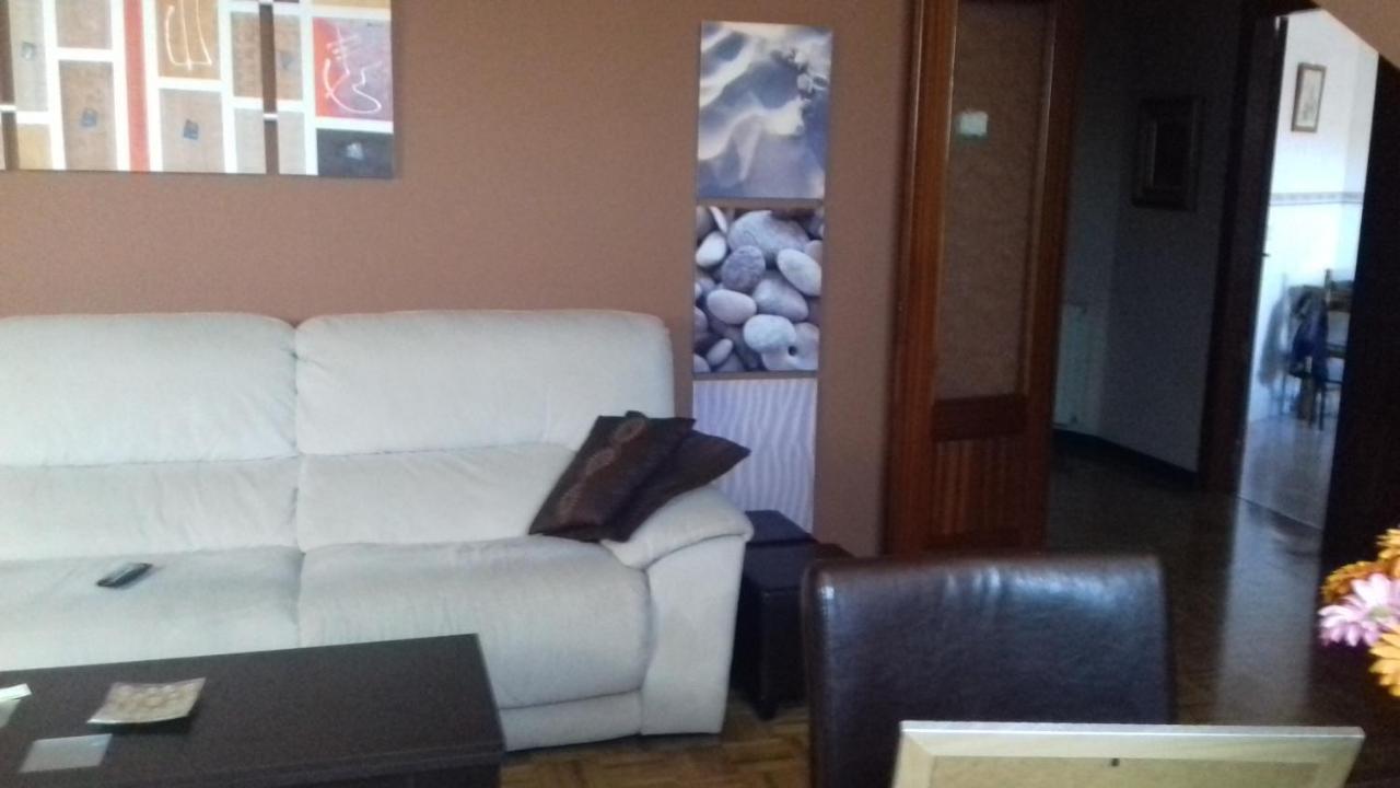 Atico Bajo Cubierta Con Garaje Registro Nº Vut829as Apartamento Avilés